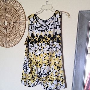 XL Black and Blue blouse Jones New York Black, white and Yellow blouse